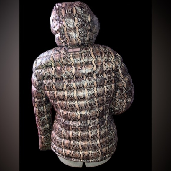 Calvin Klein down, reversible, puffer coat sz Lg - Picture 8 of 10